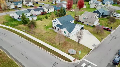 605 Gumtree St NE, Saint Joseph, MN 56374
