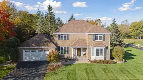 525 Sycamore Ln N, Plymouth, MN 55441