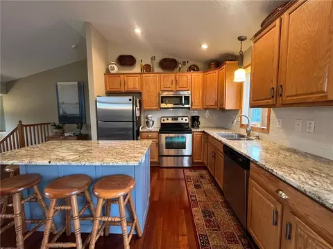1093 Pinehurst Ln, Jordan, MN 55352 photo 11