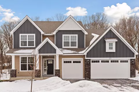 3031 Sugar Maple Dr, Chaska, MN 55318