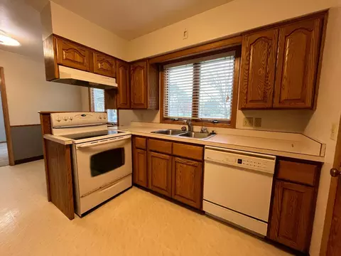 124 2nd St E, Tracy, MN 56175 photo 9
