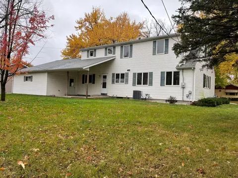 124 2nd St E, Tracy, MN 56175 photo 4