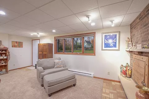 Living - 11486 Hazel Rd, Saint Cloud, MN 56301 photo 6 of 6