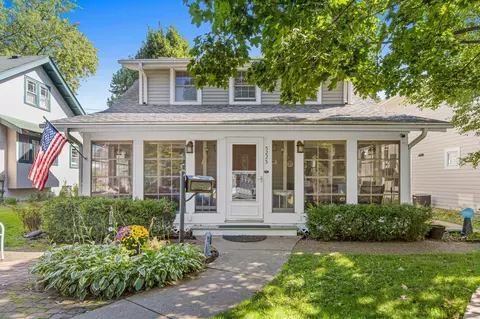5225 York Ave S, Minneapolis, MN 55410