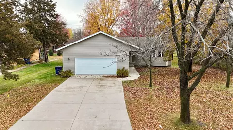 1208 36th Ave N, Saint Cloud, MN 56303