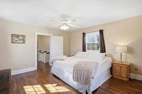 Bedroom - 112 2nd Ave NW, Faribault, MN 55021 photo 2 of 4