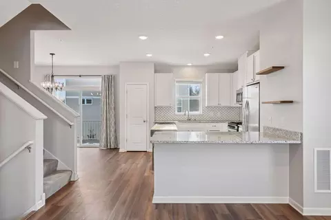 17575 96th Pl N, Maple Grove, MN 55311 photo 7