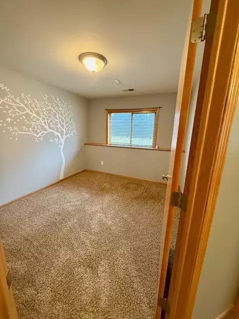 Bedroom - 1979 13th Ave SE, Saint Cloud, MN 56304 photo 4 of 4