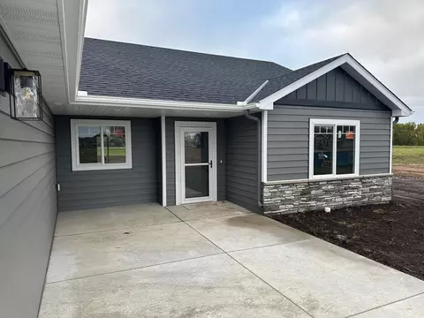 64 Meadow Ln, Cold Spring, MN 56320 photo 2
