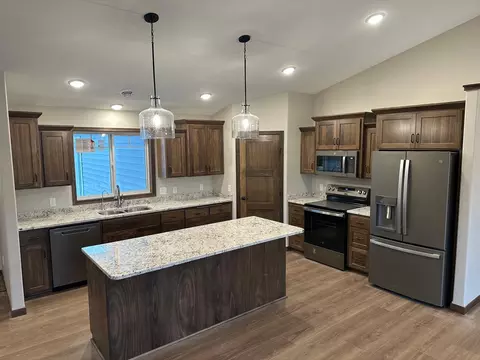 64 Meadow Ln, Cold Spring, MN 56320 photo 3