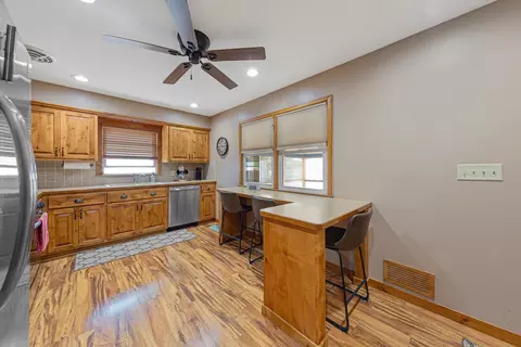 710 Upper Johnson Cir, Saint Peter, MN 56082 photo 13
