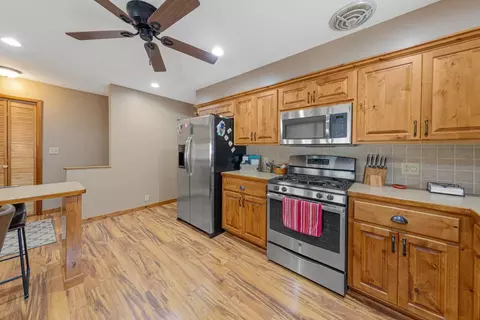 710 Upper Johnson Cir, Saint Peter, MN 56082 photo 17