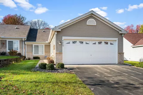 9009 Preserve Trl, Savage, MN 55378