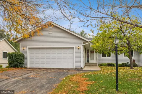 103 Ridgebrook Dr, Cannon Falls, MN 55009