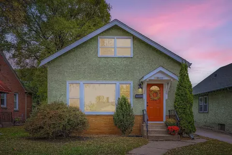 1003 Minnehaha Ave W, Saint Paul, MN 55104