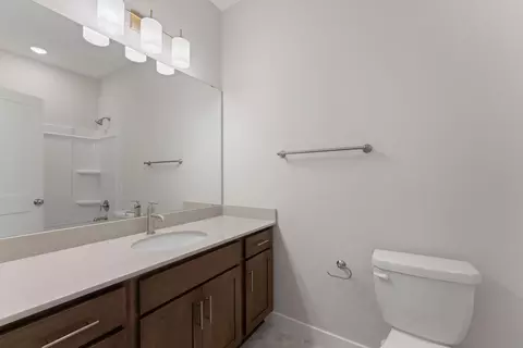 Bath - 1421 142nd Ct E, Rosemount, MN 55068 photo 1 of 5
