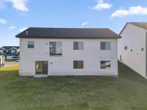 Exterior - 1421 142nd Ct E, Rosemount, MN 55068 photo 4 of 5