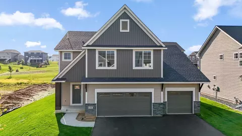17967 Hawksbill Dr, Lakeville, MN 55044