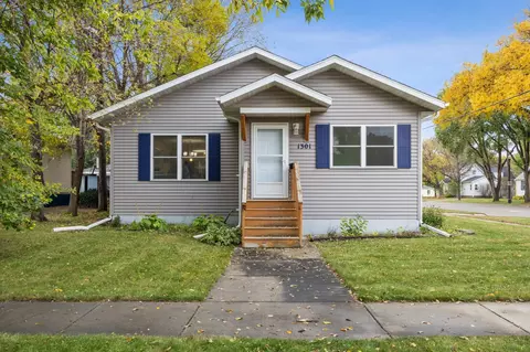 1301 16 12 St S, Fargo, ND 58103