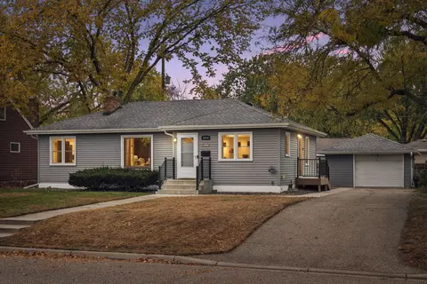 4649 Xenia Ave N, Crystal, MN 55422