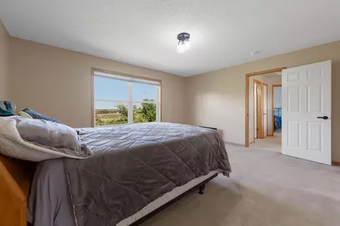 Bedroom - 563 Summit Ave, Dundas, MN 55019 photo 4 of 10