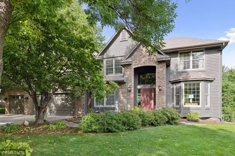 19500 Silver Lake Trl, Excelsior, MN 55331