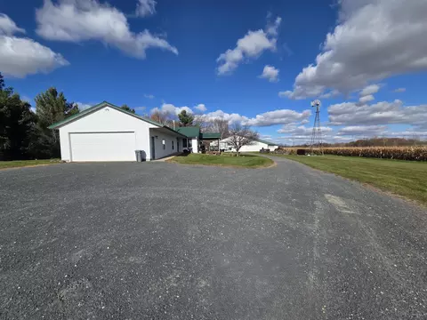 389 45th Ave, Clear Lake, WI 54005