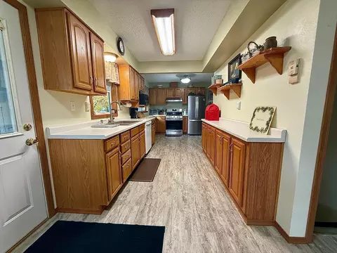 5020 State Rd, Montevideo, MN 56265 photo 21