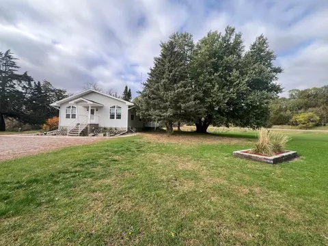 5020 State Rd, Montevideo, MN 56265 photo 3