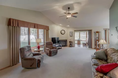 14746 Fairway Dr, Baxter, MN 56425 photo 7