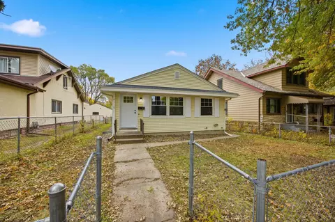 4110 Irving Ave N, Minneapolis, MN 55412