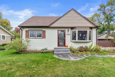 2215 Rainbow Ave, New Brighton, MN 55112