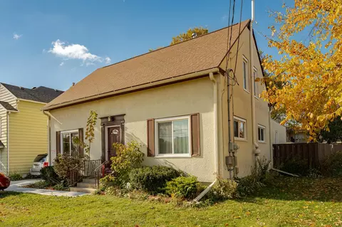 327 11th Ave NW, Rochester, MN 55901