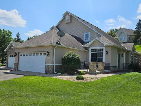 13954 Shoreside Cir, Savage, MN 55378