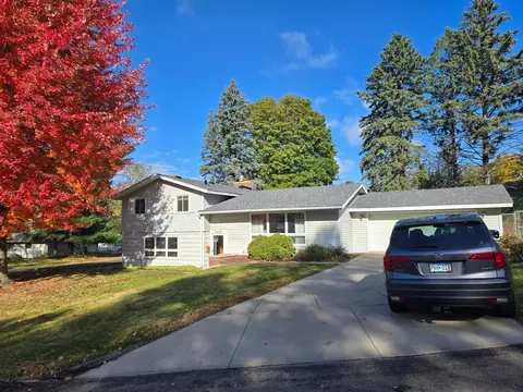 1429 20th St NW, Rochester, MN 55901