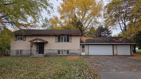 2844 135th Ln NW, Andover, MN 55304