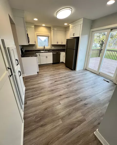 534 E Main St, Perham, MN 56573 photo 27