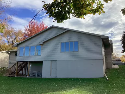 1704 Plainview Ln, Albert Lea, MN 56007 photo 3