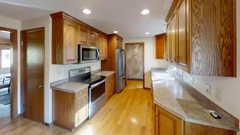 1704 Plainview Ln, Albert Lea, MN 56007 photo 11