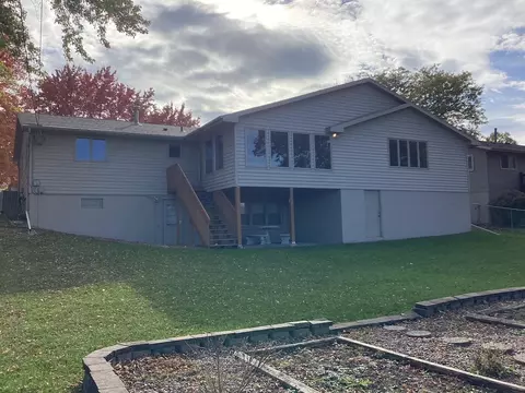 1704 Plainview Ln, Albert Lea, MN 56007 photo 4