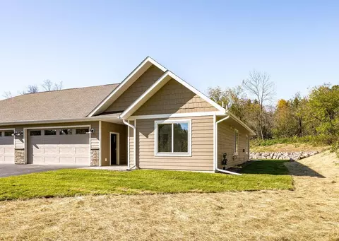 3815 Stebner Rd, Hermantown, MN 55811