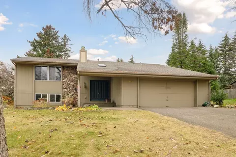 615 Windemere Curv N, Plymouth, MN 55441