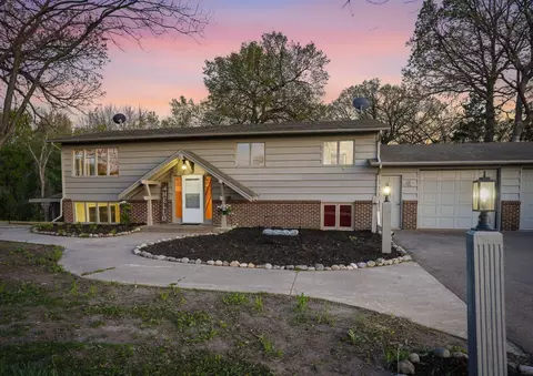 5075 Big Woods Blvd, Chaska, MN 55318