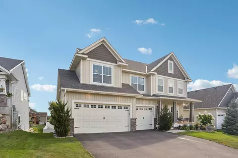 8266 200th St W, Lakeville, MN 55044