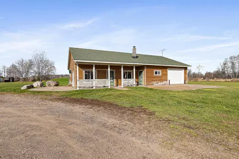 36464 93rd St, Pierz, MN 56364