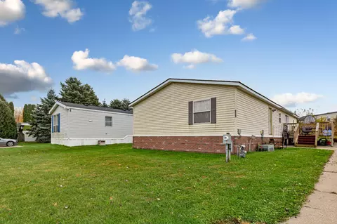 831 30th St NW, Faribault, MN 55021 photo 10