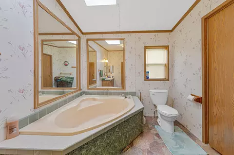 831 30th St NW, Faribault, MN 55021 photo 8