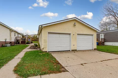 831 30th St NW, Faribault, MN 55021 photo 12