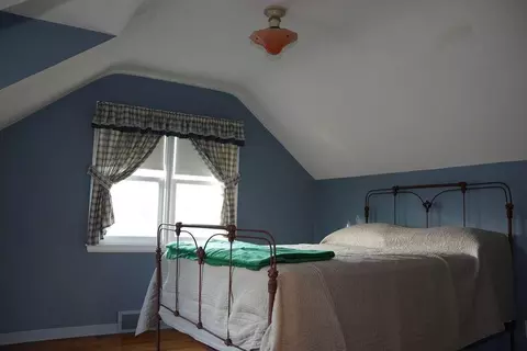 Bedroom - 113 E 4th St, Monticello, MN 55362 photo 2 of 5
