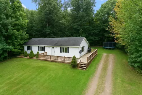 602 E Round Lake Ave, Luck, WI 54853